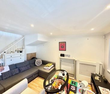Benjamin Court, Rainham, RM13 8NE - Photo 1