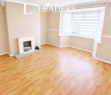 The Circle, Mansfield Woodhouse, Mansfield, Nottinghamshire, NG19 - Photo 1