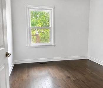 For Lease - 240 Parkview Hill Crescent Unit# Main, Toronto, Ontario - Photo 4