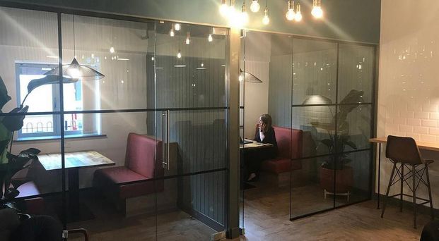 1 bedroom in a flat share to rent - Photo 1