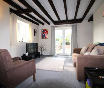 2 bedroom end of terrace house to rent - Photo 1