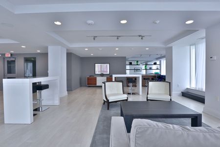 For Lease - 125 Western Battery Road Unit# 2001, Toronto, Ontario - Photo 2