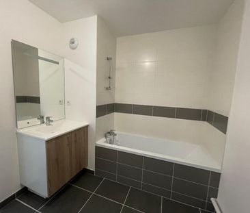 Location Appartement 3 pièces 62m² CHAMBRAY LES TOURS 37170 - Photo 6