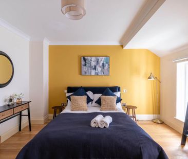 4 bedroom terraced house to rent - Photo 4