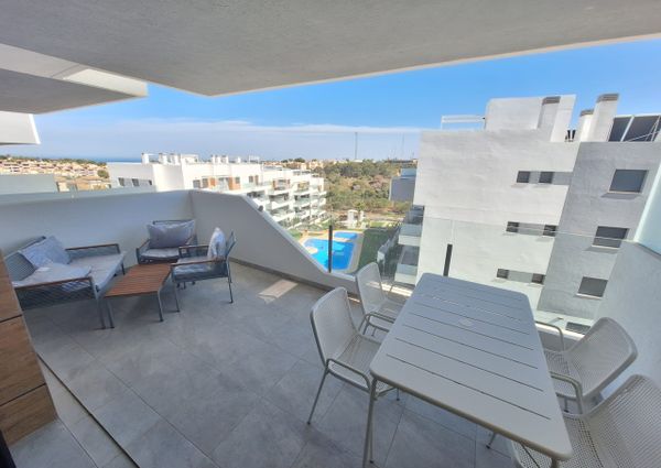 Ref.7522 Modern 2-bedroom apartment with garage in the gated community “Aire by TM”