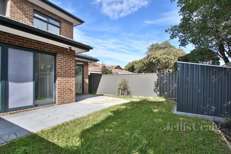 25B Grovelands Road, Mulgrave - Photo 4