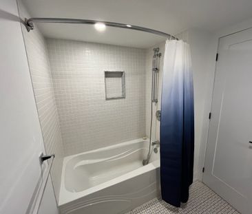 For Lease - 72 Wychcrest Avenue, Toronto, Ontario - Photo 2