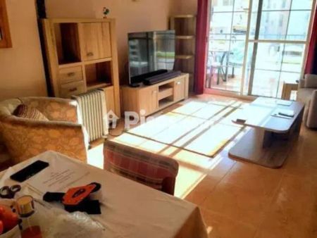 Piso en alquiler en Urbanización Santa Rosa-Generación del 27 - Photo 2