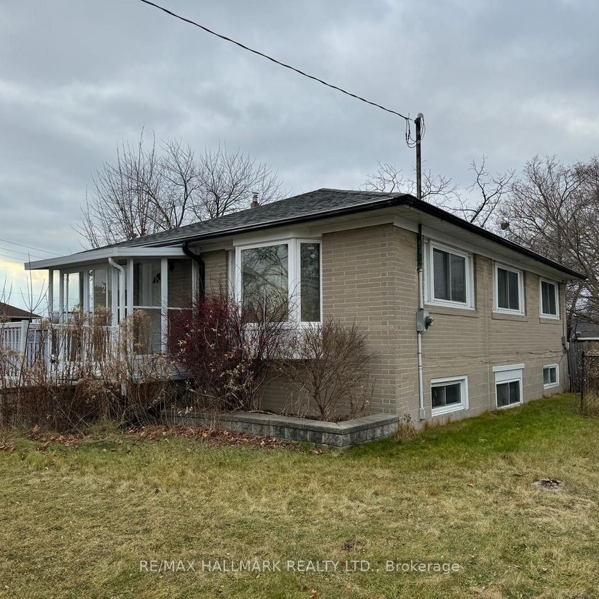 For Lease - 2 Kootenay Crescent Unit# Bsmt, Toronto, Ontario - Photo 1