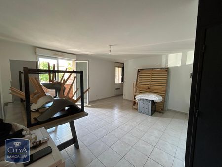 Location Appartement 2 pièces 48m² GUILHERAND GRANGES 07500 - Photo 2