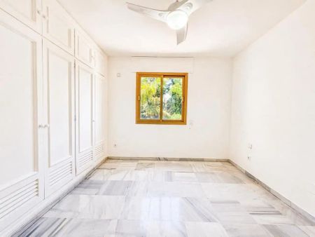 Apartamento de alquiler en Calle Iris-ur Nva Andalucia, 4, Nueva Andalucía centro - Photo 5