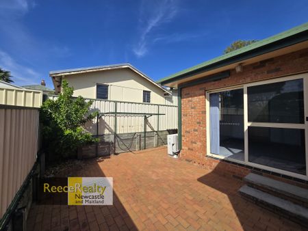 2/43 Pearson Street, Lambton - Photo 2