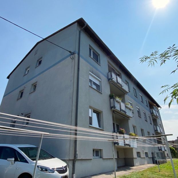 Geräumig und helle 2-Raumwohnung mit Balkon in Luftenberg - Photo 1