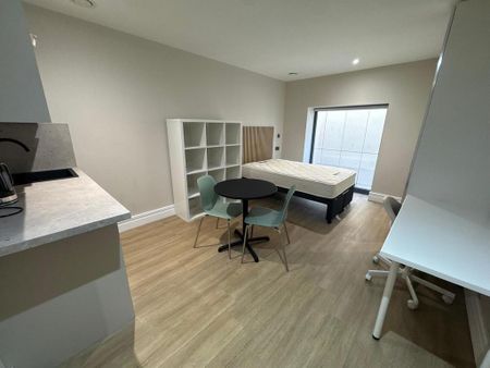 1 bedroom property to rent - Photo 3