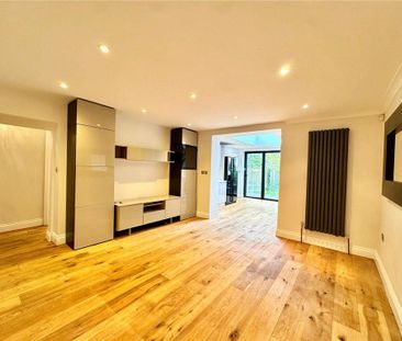 3 bedroom apartment to rent - Photo 1