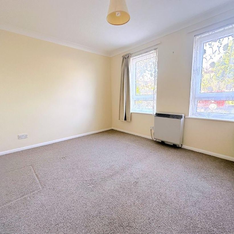 Collington Lane East, Bexhill-On-Sea, East Sussex - Photo 1