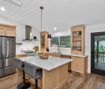 For Lease - 1694 Tiny Beaches Road, Tiny, Ontario - Photo 4