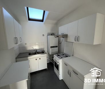 Location Appartement 2 pièces 48m² AVESNES SUR HELPE 59440 - Photo 2