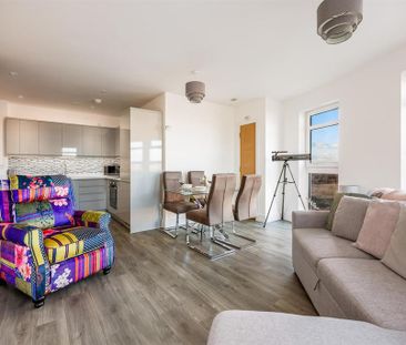 2 bedroom house to rent - Photo 1