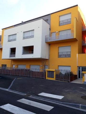 Appartement - T3 - BELLEVILLE EN BEAUJOLAIS - Photo 4