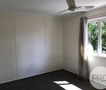 PRICED TO SUIT - PRIVATE & QUIET AREA - Photo 3