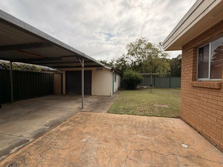 When space and location are key - Photo 4