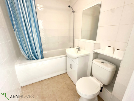 2 bedroom flat to rent - Photo 5