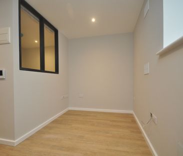 flat to rent - Photo 3