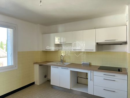 Location Appartement 3 pièces 91m² - Photo 4