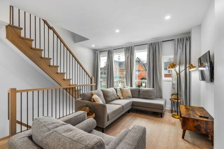 71 Parent Avenue, Ottawa, Ontario K1N0E6 - Photo 3