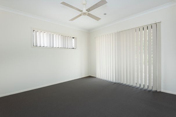 3 Klim Street, Calamvale QLD 4116 - House For Rent - $740 | Domain - Photo 1