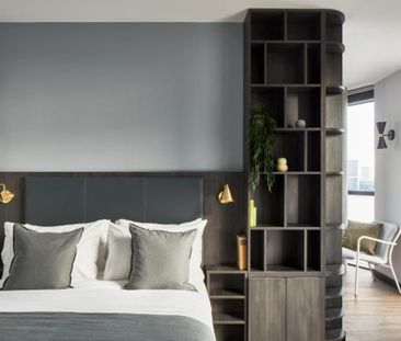 Studio Flat, Crossharbour Plaza, E14 - Photo 2