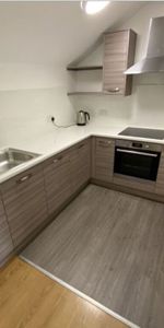 3 Bed Student Accommodation - Photo 3