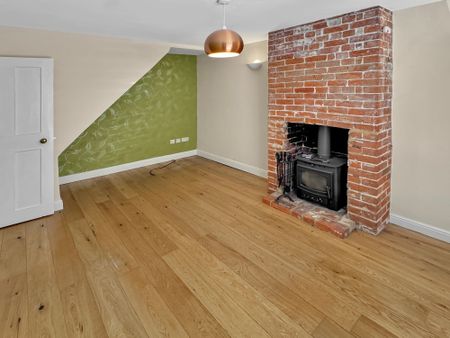 Deben Road, Woodbridge, IP12 - Photo 2