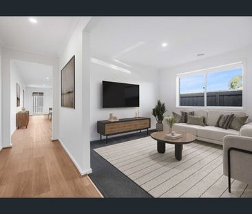 4 Bedroom Home with 2 Living Areas! - Photo 1