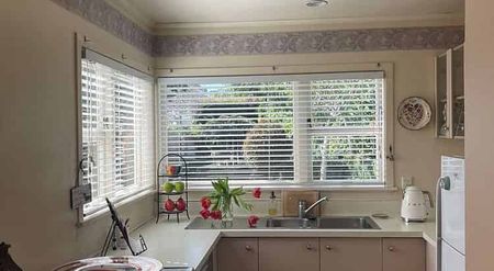 First Week Rent Free+Great Location + Great School - Photo 2