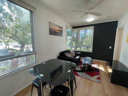 6020/570 Lygon Street, Carlton VIC 3053 - Photo 5