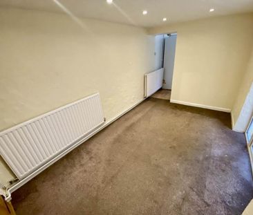 3 bedroom house to rent - Photo 2