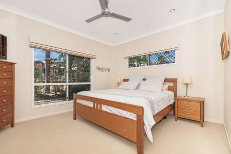 10 Hemple Street, Bushland Beach - Photo 2