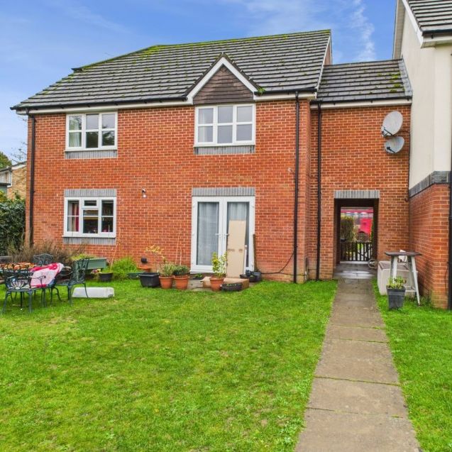 Derwent Close, Amersham, Buckinghamshire,HP7 - Photo 1