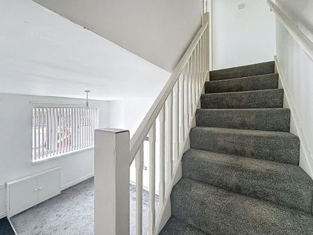 2 bedroom terraced house to rent - Photo 2