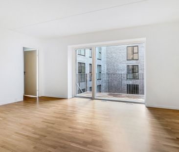 Lys 4 værelses lejlighed med altan i hjertet af Bagsværd - Photo 6