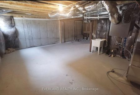 For Lease - 3305 Thunderbird Promenade, Pickering, Ontario - Photo 2