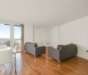 1 Bedrooms Flat to rent in Halo Tower, 158 High Street, Stratford E15 | £ 329 - Photo 1