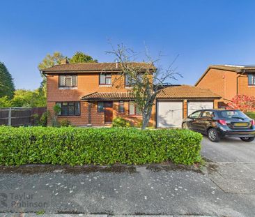4 bedroom detached house to rent - Photo 4