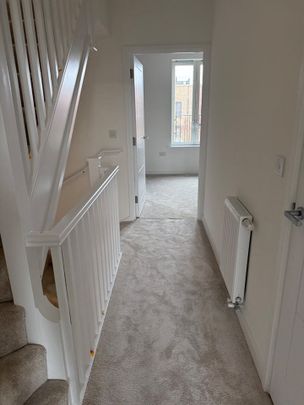 3 Bed Terraced House, Arthur Drummond Avenue, SE18 - Photo 1