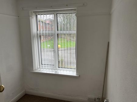 Olivers Mount, Handsworth, Sheffield - Photo 2