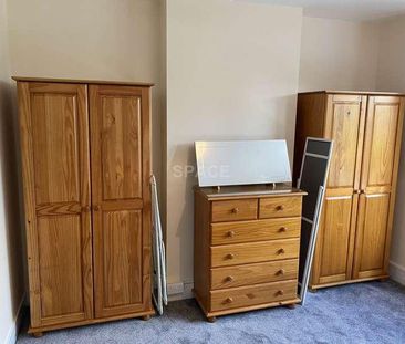 Palmer Park Ave, Earley, Reading, Berkshire, RG6 - Photo 3