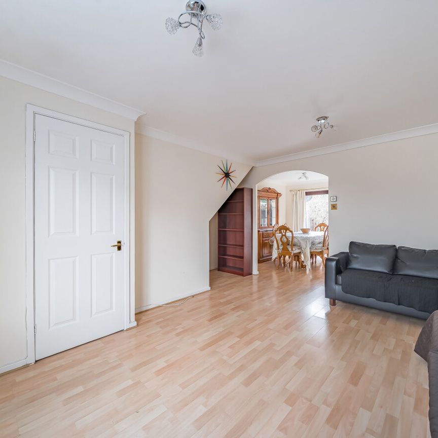 Gables Close, Lee, SE12 - Photo 1