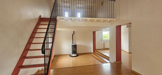 Location Maison 7 pièces 165m² CHOMERAC 07210 - Photo 1